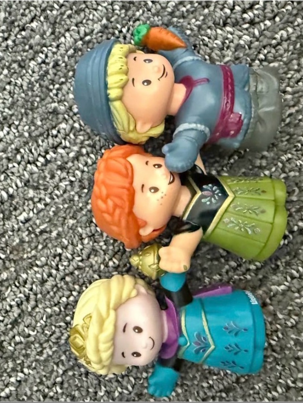 Frozen Little People set